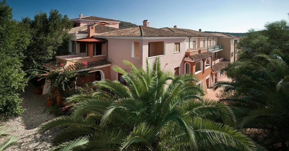 Residence Sos Alinos Cala Liberotto Kültér fotó