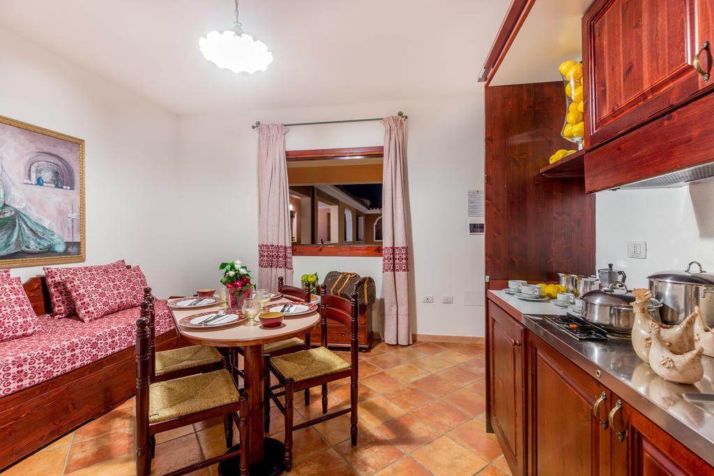 Residence Sos Alinos Cala Liberotto Kültér fotó