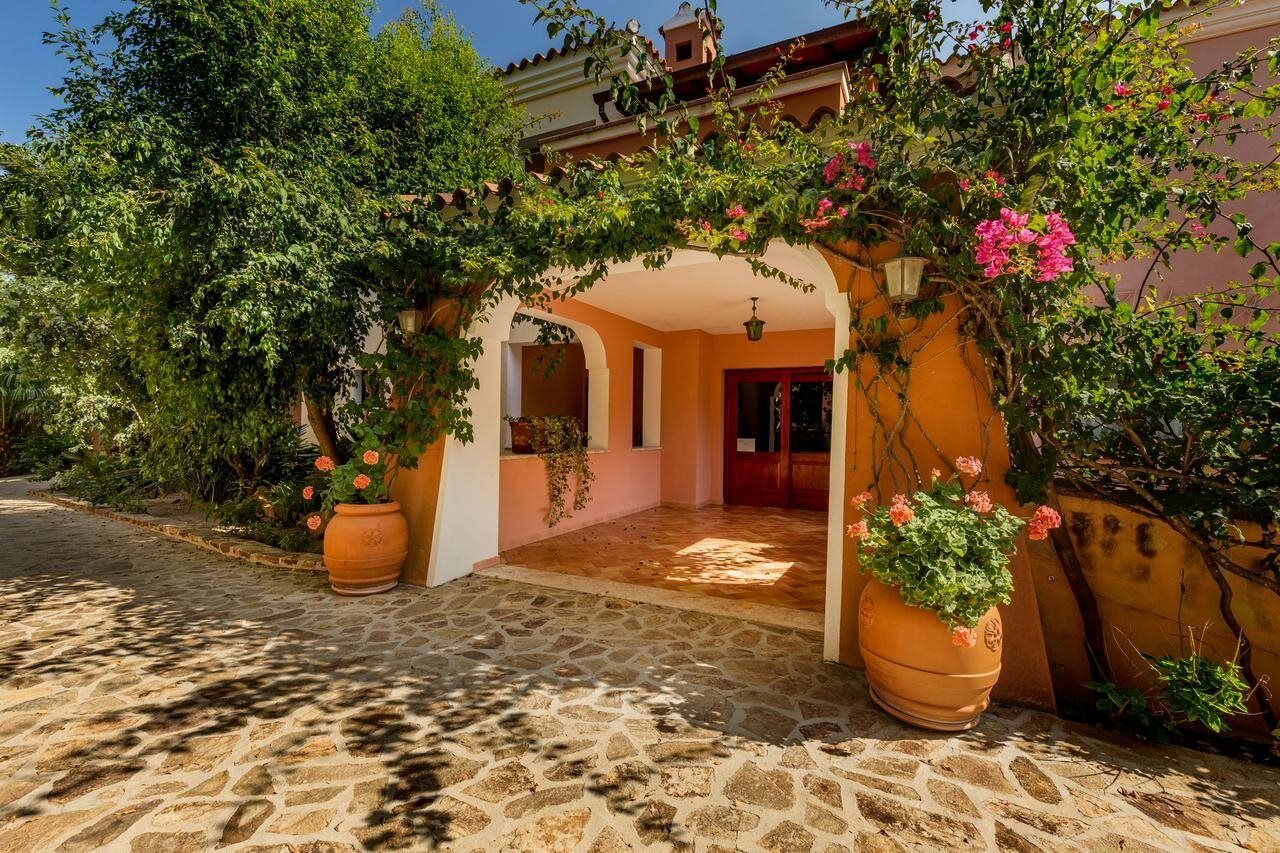 Residence Sos Alinos Cala Liberotto Kültér fotó