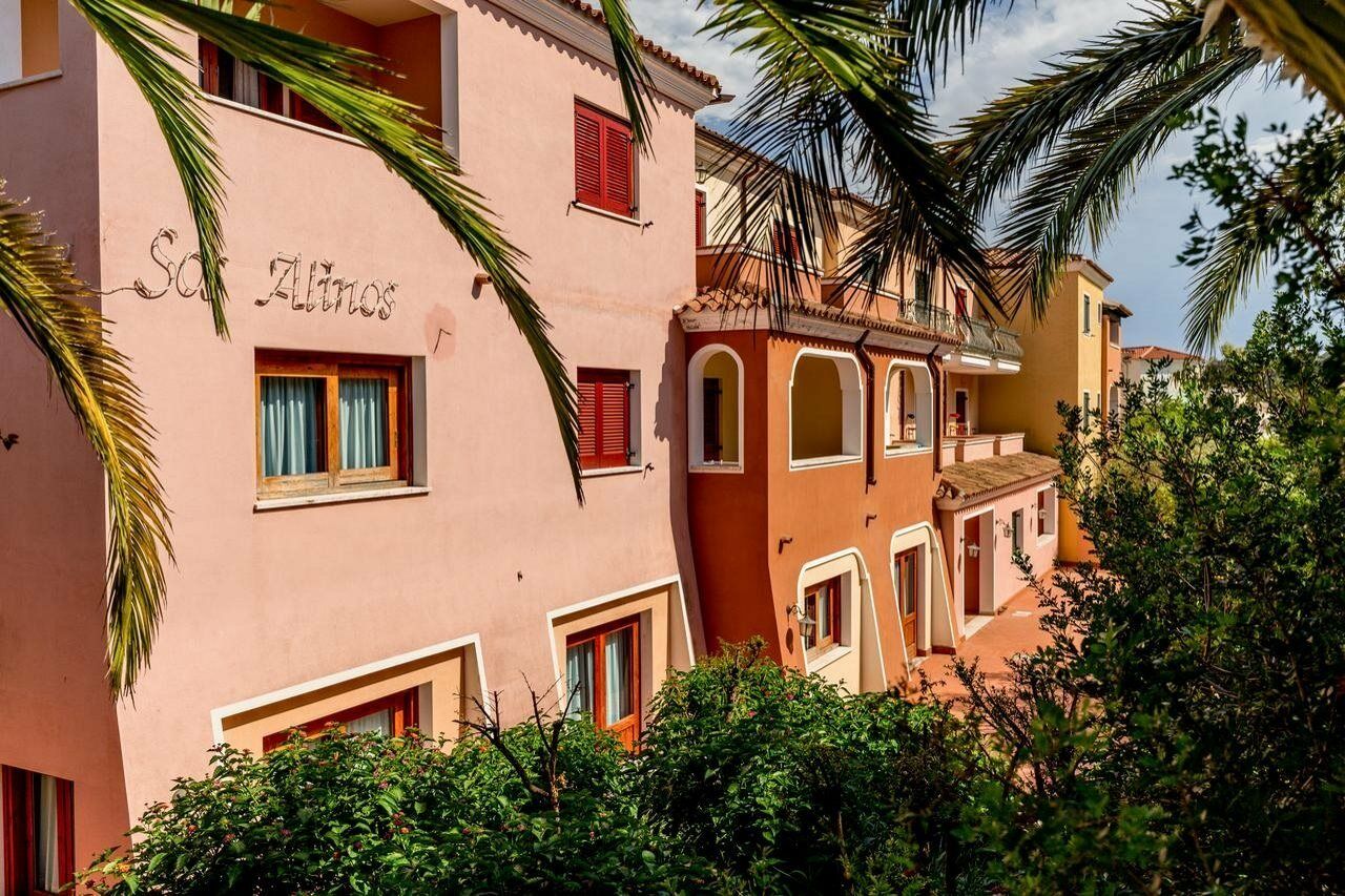 Residence Sos Alinos Cala Liberotto Kültér fotó